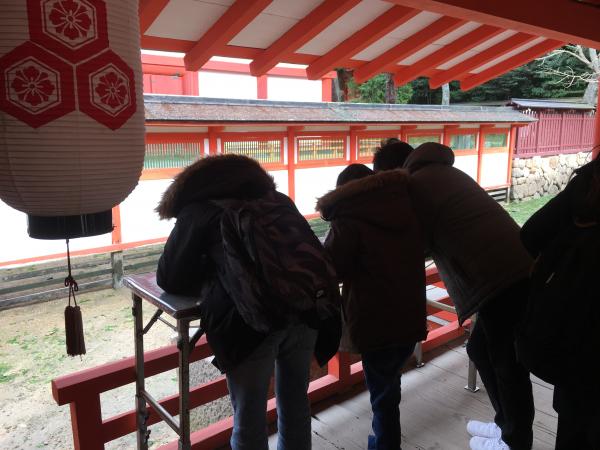 厳島神社で合格祈願と初詣